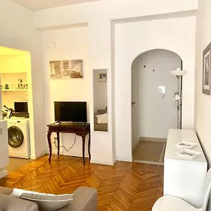 https://pariolina.it-romehotels.com
