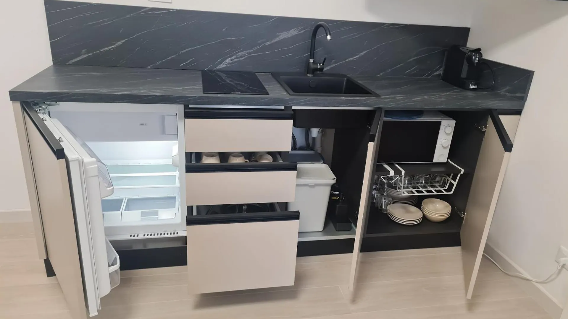 Nel Sole Business Apartment Bologna Italy